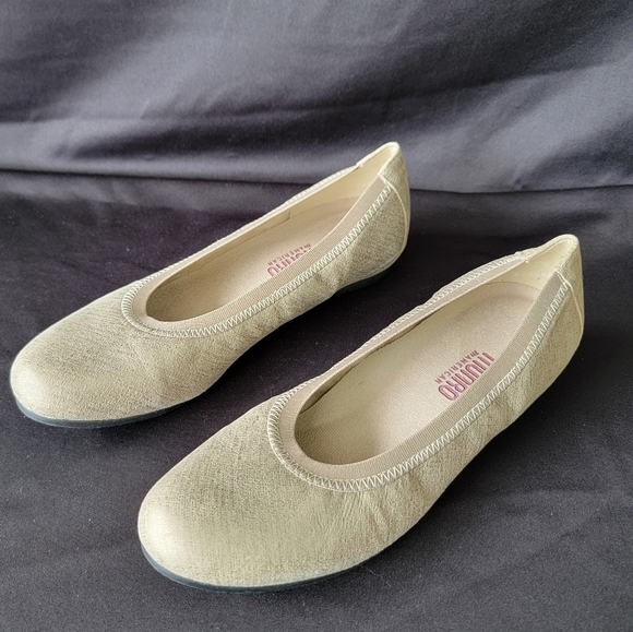 Munro Ashlie Gold Shimmer Suede Leather‎ Ballet Slippers Shoes 7.5N - Picture 1 of 13